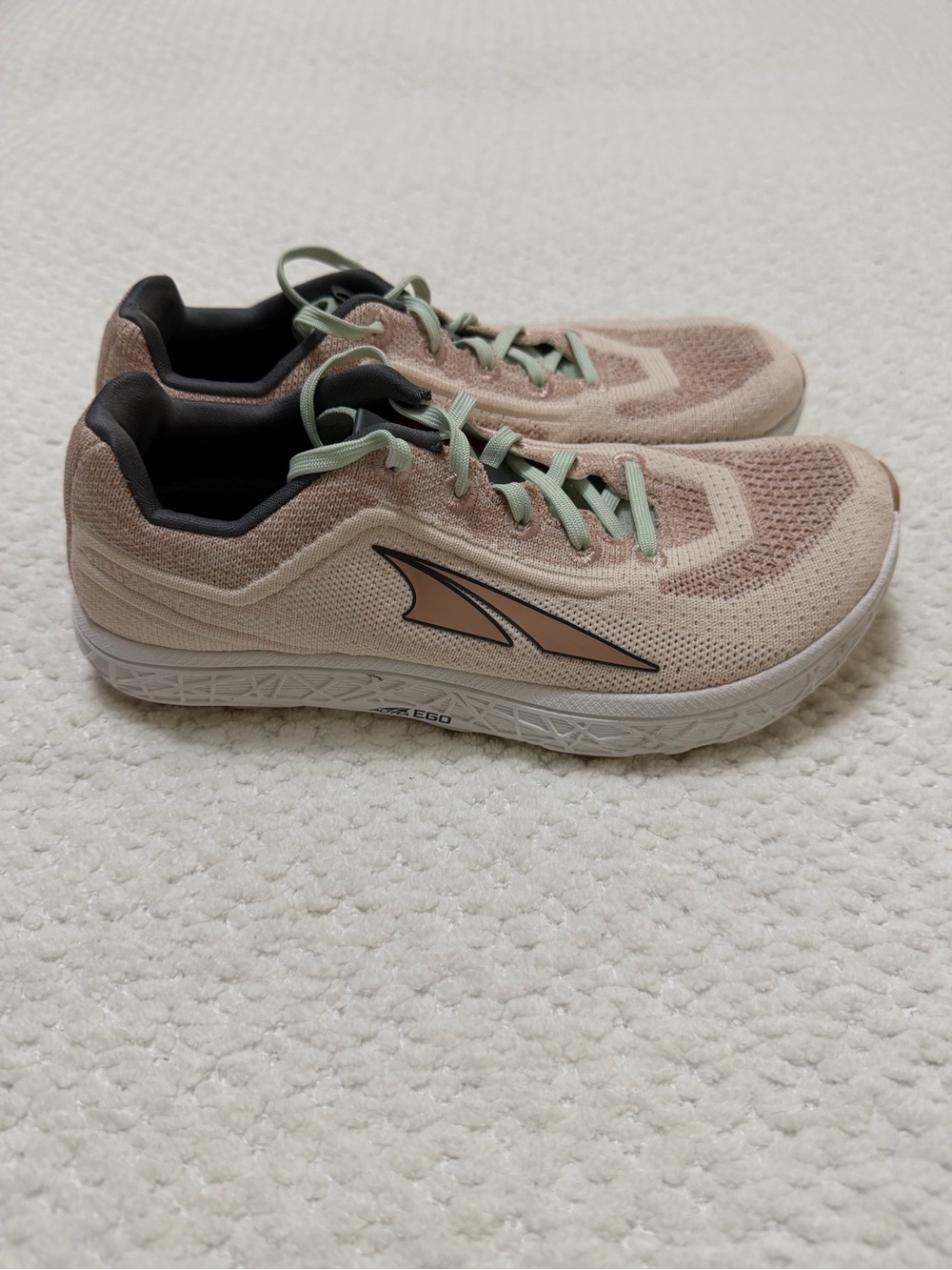 Altra Escalante 2.5 Running Shoe Dusty Pink Women’s Size 7